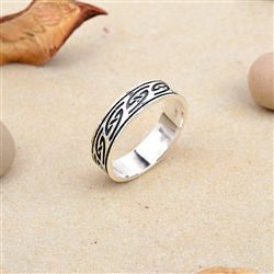 Celtic Knot Silver Band Ring