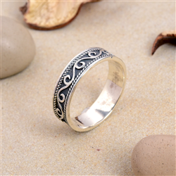 Scroll Pattern Silver Band Ring